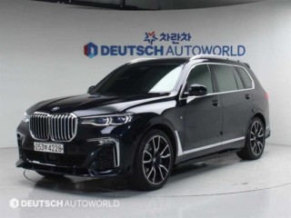 BMW X7 (G07)