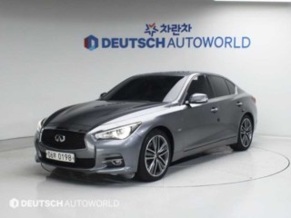 인피니티 Q50