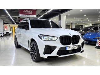 BMW X5M (F95)