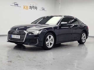 아우디 A6 (C8)