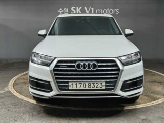아우디 Q7 (4M)