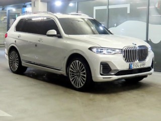 BMW X7 (G07)