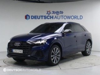 아우디 Q8