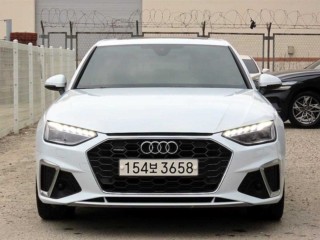 아우디 A4 (B9)