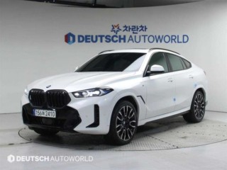 BMW X6 (G06)