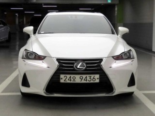 렉서스 뉴IS200t