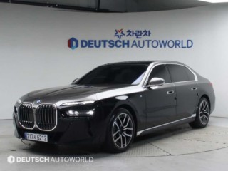 BMW 7시리즈 (G70)