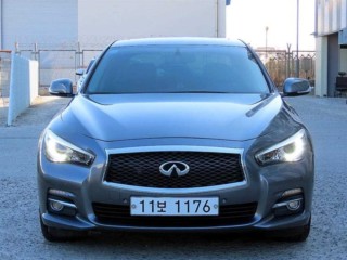 인피니티 Q50