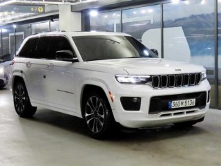 지프 그랜드 체로키(WL)
