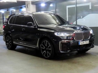 BMW X7 (G07)