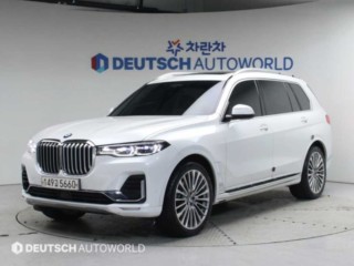 BMW X7 (G07)