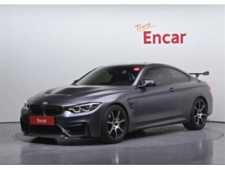 BMW M4 (F82)