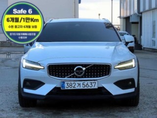 볼보 V60 크로스 컨트리 2세대