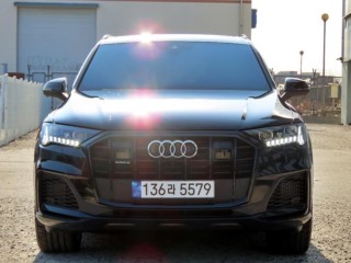 아우디 Q7 (4M)