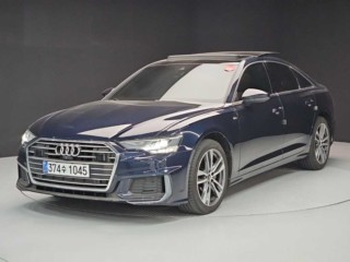 아우디 A6 (C8)