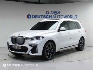BMW X7 (G07)
