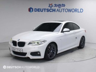 BMW 2시리즈 (F22)