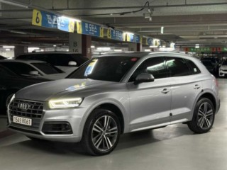 아우디 Q5 (FY)