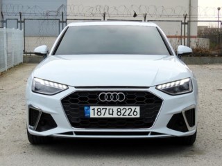 아우디 A4 (B9)