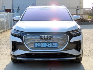 아우디 Q4 e-트론
