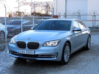 BMW 7시리즈 (F01)