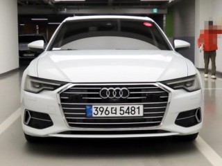 아우디 A6 (C8)