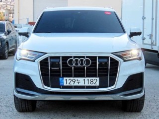 아우디 Q7 (4M)