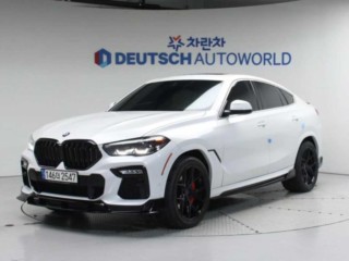 BMW X6 (G06)