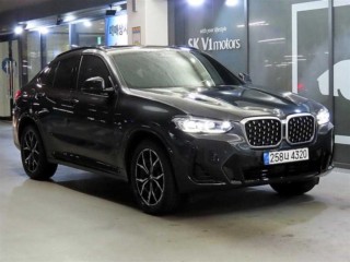 BMW X4 (G02)