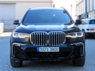 BMW X7 (G07)