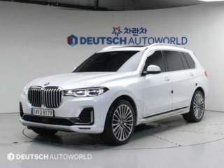 BMW X7 (G07)