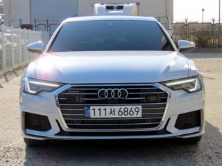 아우디 A6 (C8)
