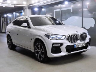 BMW X6 (G06)