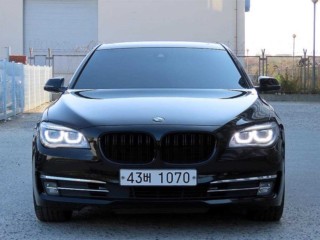 BMW 7시리즈 (F01)