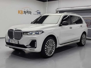 BMW X7 (G07)