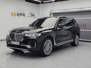 BMW X7 (G07)