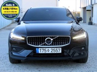 볼보 V60 크로스 컨트리 2세대