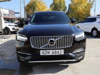 볼보 XC90 2세대
