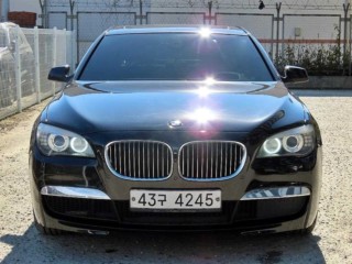 BMW 7시리즈 (F01)
