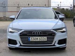 아우디 A6 (C8)