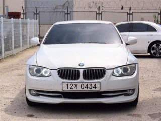 BMW 3시리즈 (E90)