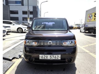 닛산 큐브