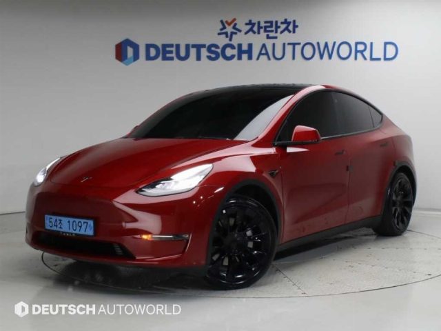테슬라 모델 Y 스탠다드 레인지 2021년 9월 중고차 사진 2