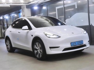 테슬라 모델 Y RWD 2023년 9월 중고차 사진 1