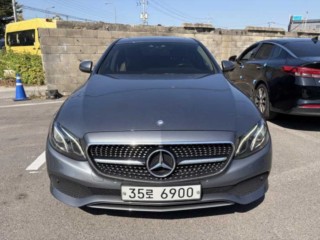수원 중고차 벤츠 E-클래스 W213 E200 아방가르드 2016.12식 197,629km