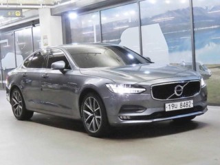 수원 중고차 볼보 S90 D5 AWD 인스크립션 2017.02식 105,190km
