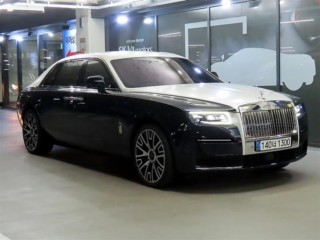 수원 중고차 롤스로이스 고스트 2세대 6.7 EWB 2021.01식 80,759km