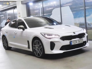 수원 중고차 기아 스팅어 가솔린 2.0 터보 2WD 2018.10식 104,140km