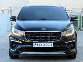 수원 중고차 기아 더 뉴 카니발 디젤 9인승 프레스티지 2020.08식 77,316km