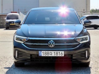수원 중고차 폭스바겐 올 뉴 제타 1.5 TSI 프레스티지 2024.07식 35,782km
